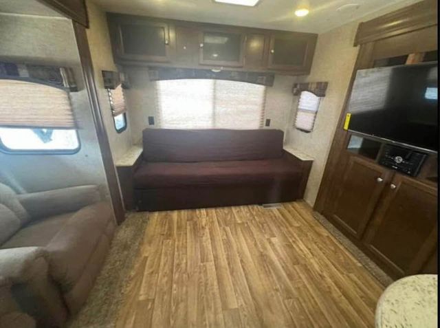 2016 Sporttrek Venture - Image 15