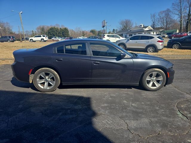 2018 Dodge Charger - Image 4
