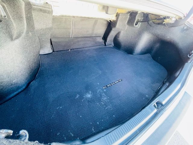 2018 Toyota Camry Hybrid - Image 15