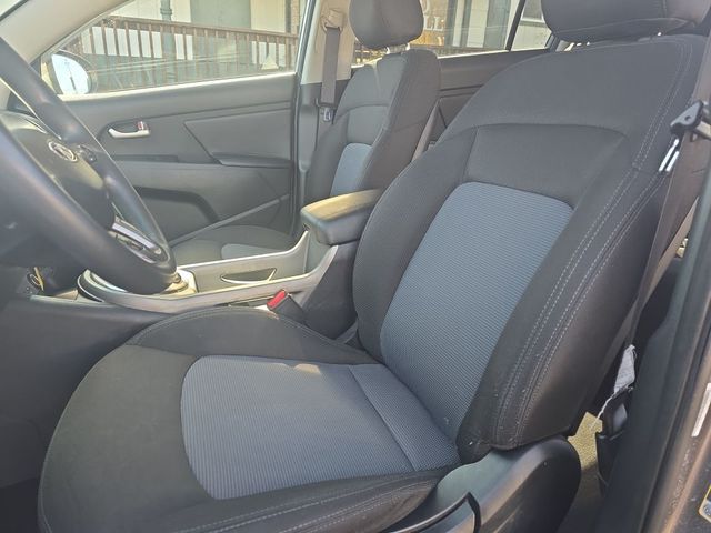 2014 Kia Sportage - Image 12