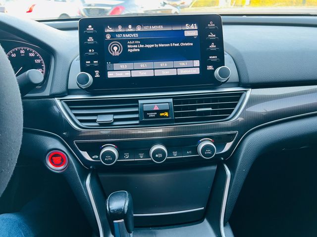 2019 Honda Accord - Image 25