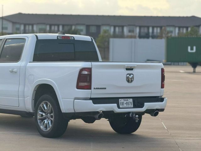 2022 Ram 1500 Crew Cab - Image 17