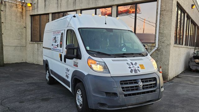 2015 Ram Promaster Cargo Van - Image 2