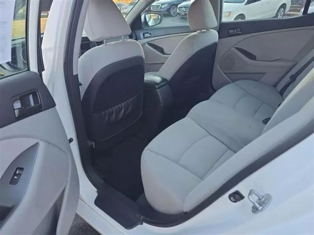 2013 Kia Optima - Image 20