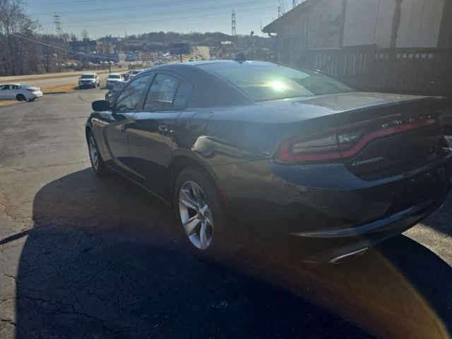 2018 Dodge Charger - Image 7