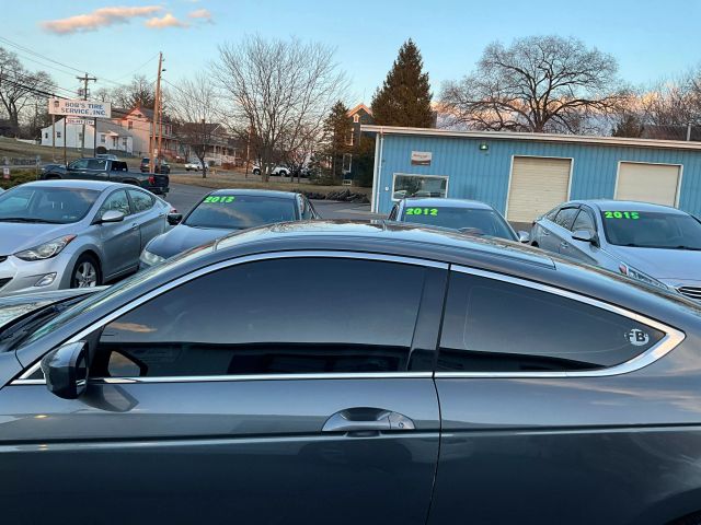 2009 Honda Accord - Image 9