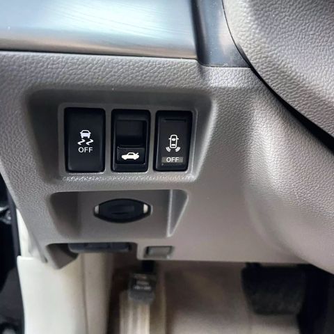 2013 Infiniti G37x Sedan 4d - Image 24