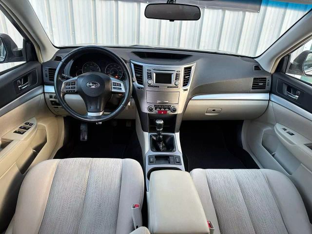 2014 Subaru Outback - Image 24