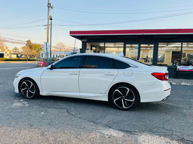 2019 Honda Accord - Image 4