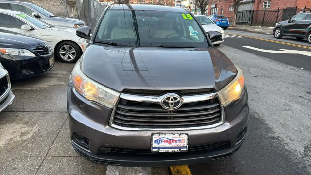 2015 TOYOTA HIGHLANDER SUV V6, 3.5 LITER LE SPORT UTILITY 4D