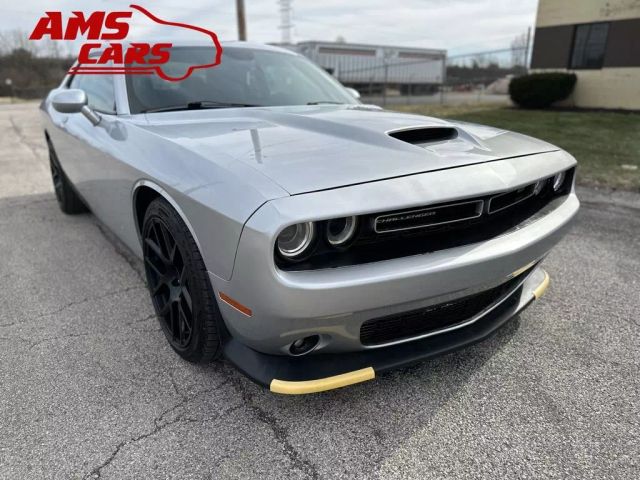 2019 Dodge Challenger - Image 3