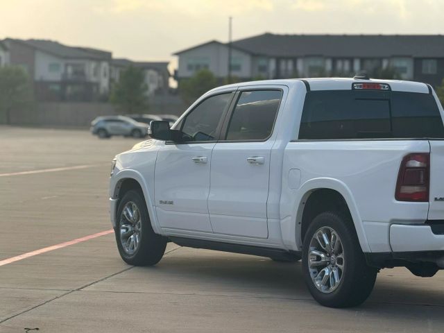 2022 Ram 1500 Crew Cab - Image 8