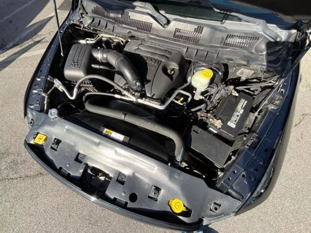 2017 RAM 1500 CREW CAB PICKUP BLACK AUTOMATIC - Peach State Motors