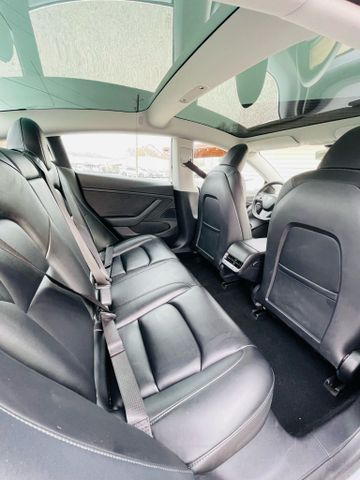 2020 Tesla Model 3 - Image 21