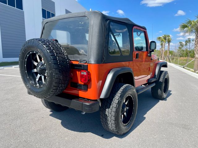 2005 Jeep Wrangler - Image 19