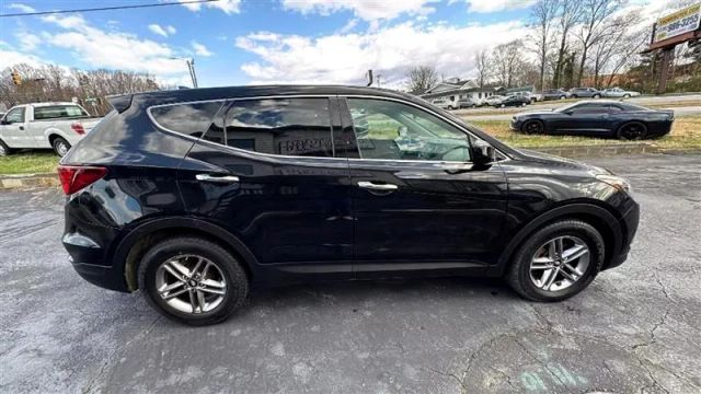 2017 Hyundai Santa Fe Sport - Image 4