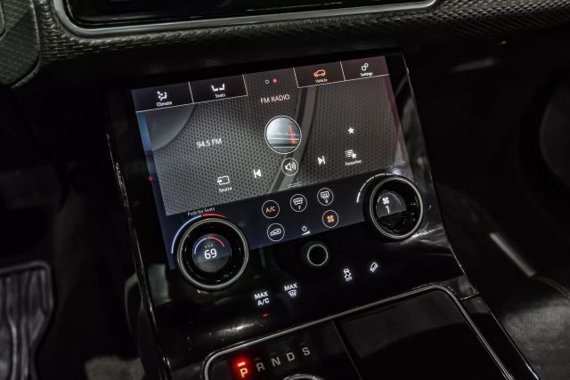 2018 Land Rover Range Rover Velar S Sport Utility 4d - Image 38
