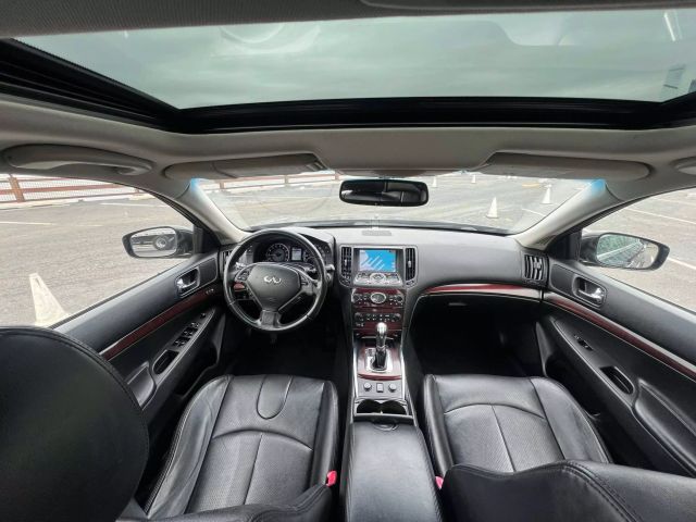 2010 Infiniti G37x Sedan 4d - Image 18