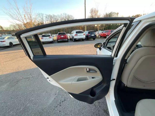 2013 KIA RIO SEDAN WHITE AUTOMATIC - Peach State Motors