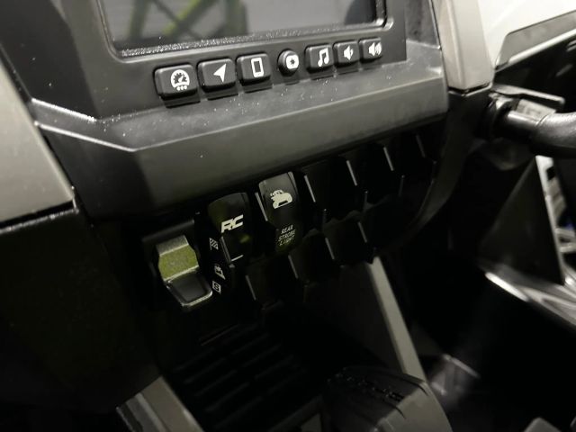 2024 Polaris Rzr Pro R Ultimate - Image 64