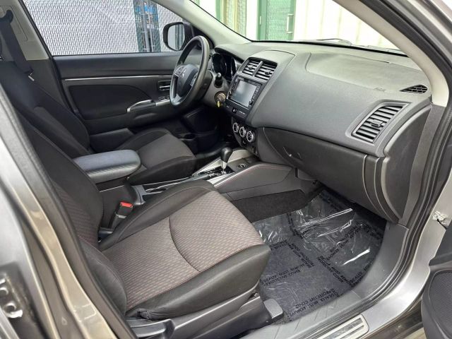 2019 Mitsubishi Outlander Sport - Image 19