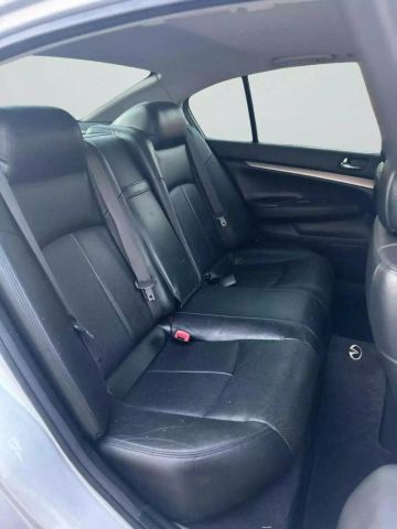 2010 Infiniti G - Image 30