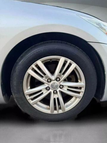 2010 Infiniti G - Image 33