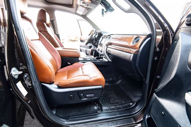 2018 TOYOTA TUNDRA CREWMAX PICKUP BROWN AUTOMATIC - Auto Masters of Carolinas