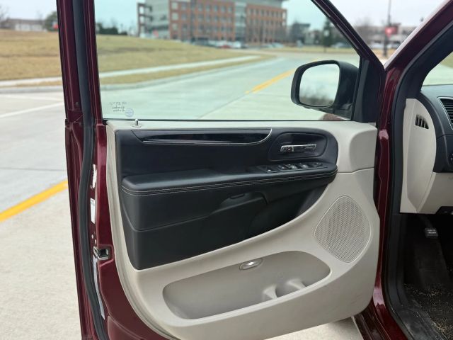 2019 Dodge Grand Caravan Passenger - Image 13