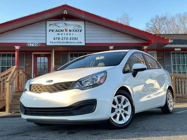2013 KIA RIO SEDAN WHITE AUTOMATIC - Peach State Motors