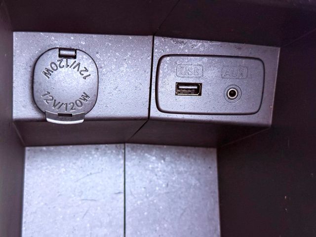 2014 Subaru Forester - Image 34