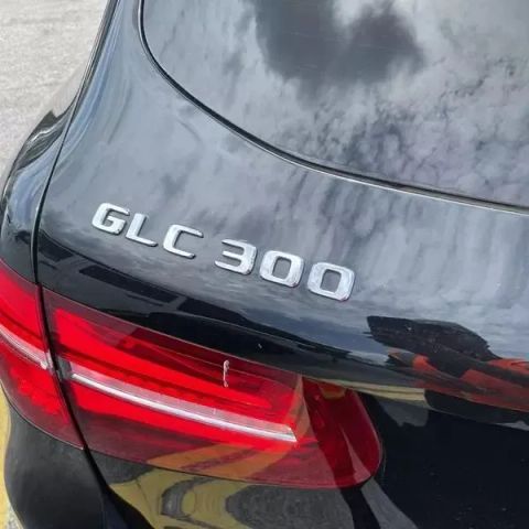 2019 Mercedes-benz Glc - Image 25