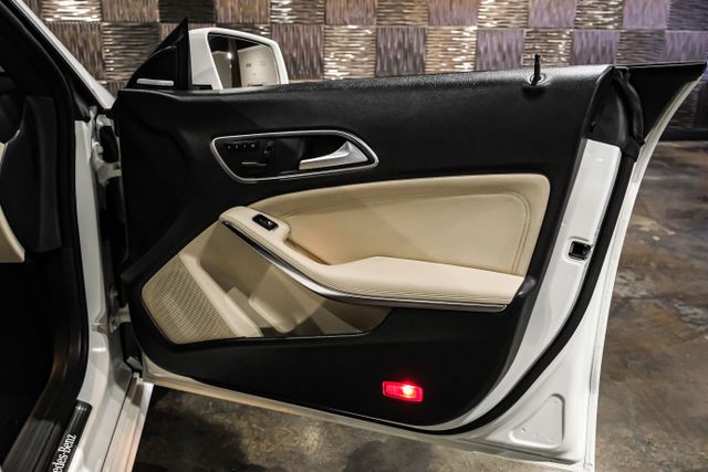 2014 Mercedes-benz Cla-class Cla 250 Coupe 4d - Image 35