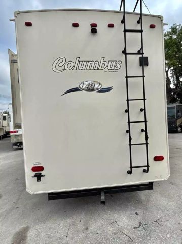2018 Forest River Palomino Columbus - Image 2
