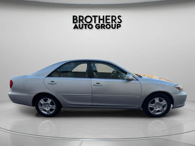 2003 Toyota Camry - Image 6