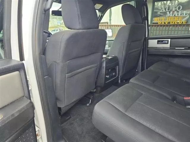 2017 Ford Expedition - Image 21