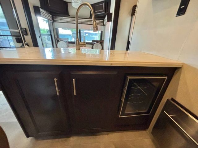 2018 Forest River Palomino Columbus - Image 7