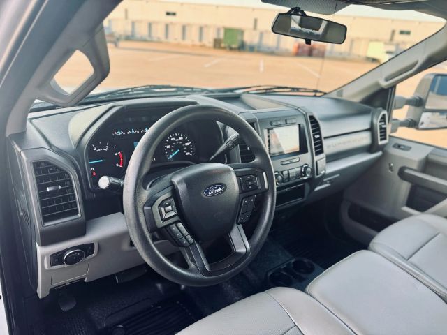 2019 Ford F250 Super Duty Crew Cab - Image 15
