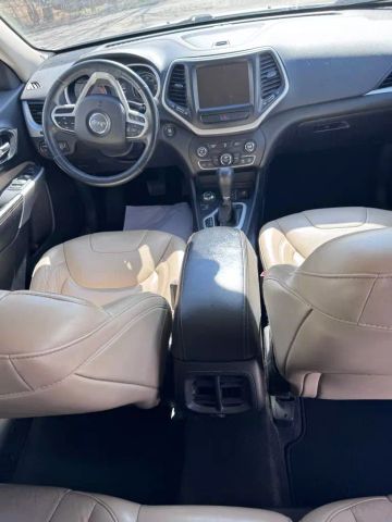 2017 Jeep Cherokee Limited Sport Utility 4d - Image 15
