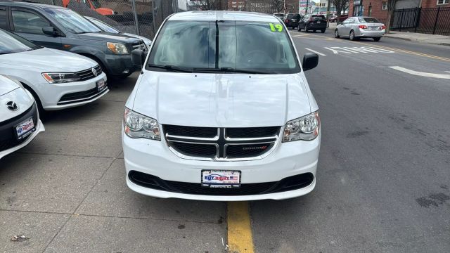 2019 DODGE GRAND CARAVAN PASSENGER PASSENGER V6, FLEX FUEL, 3.6 LITER SE MINIVAN 4D