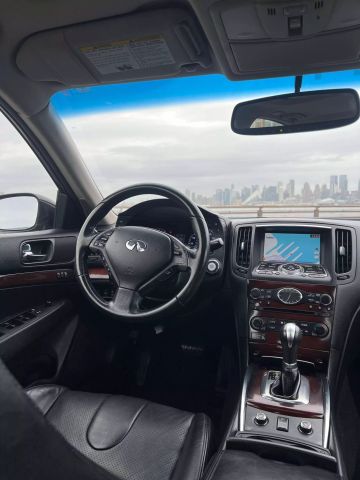 2010 Infiniti G37x Sedan 4d - Image 20