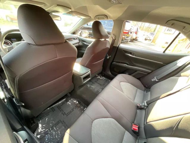 2018 TOYOTA CAMRY SEDAN WHITE AUTOMATIC - Peach State Motors