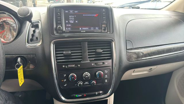 2019 DODGE GRAND CARAVAN PASSENGER PASSENGER V6, FLEX FUEL, 3.6 LITER SE MINIVAN 4D