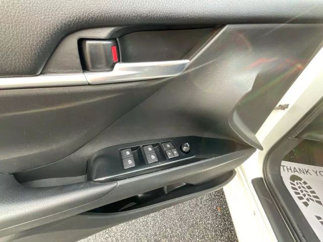 2018 TOYOTA CAMRY SEDAN WHITE AUTOMATIC - Peach State Motors