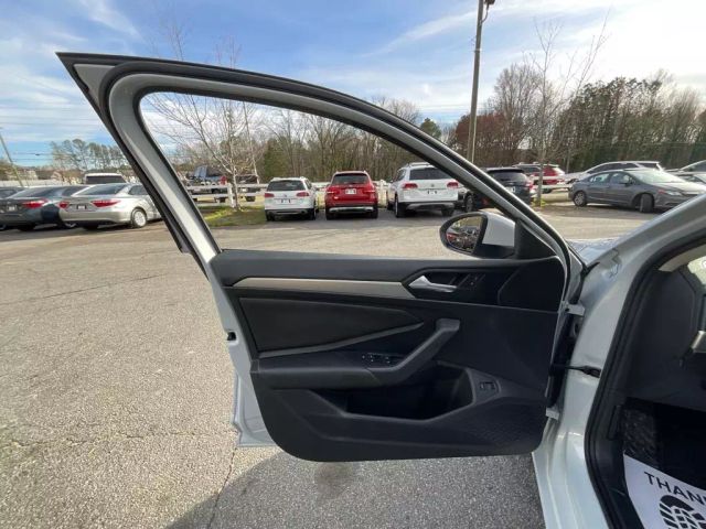 2019 VOLKSWAGEN JETTA SEDAN WHITE AUTOMATIC - Peach State Motors