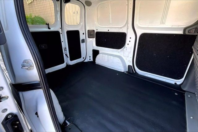 2019 Nissan Nv200 - Image 10