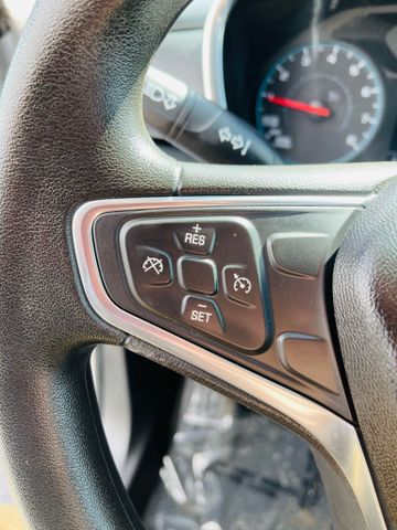 2018 Chevrolet Equinox - Image 31