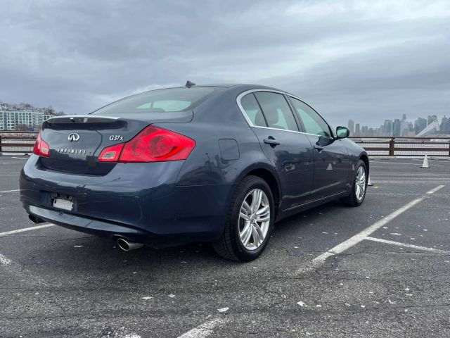 2010 Infiniti G37x Sedan 4d - Image 7