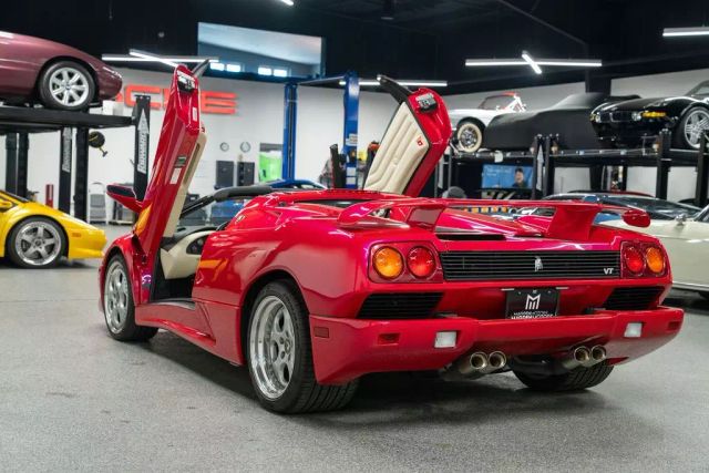 1999 Lamborghini Diablo Vt Roadster - - Image 29