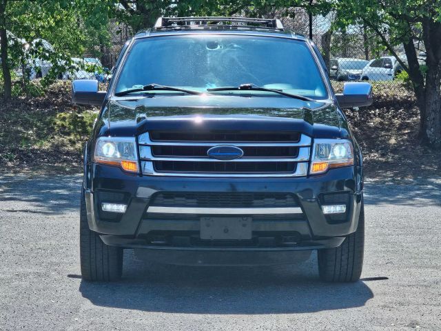 2017 Ford Expedition El - Image 2